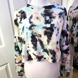 💥Clearance💥 Colsie Multi Colored Oversized Crop Crewneck Size S